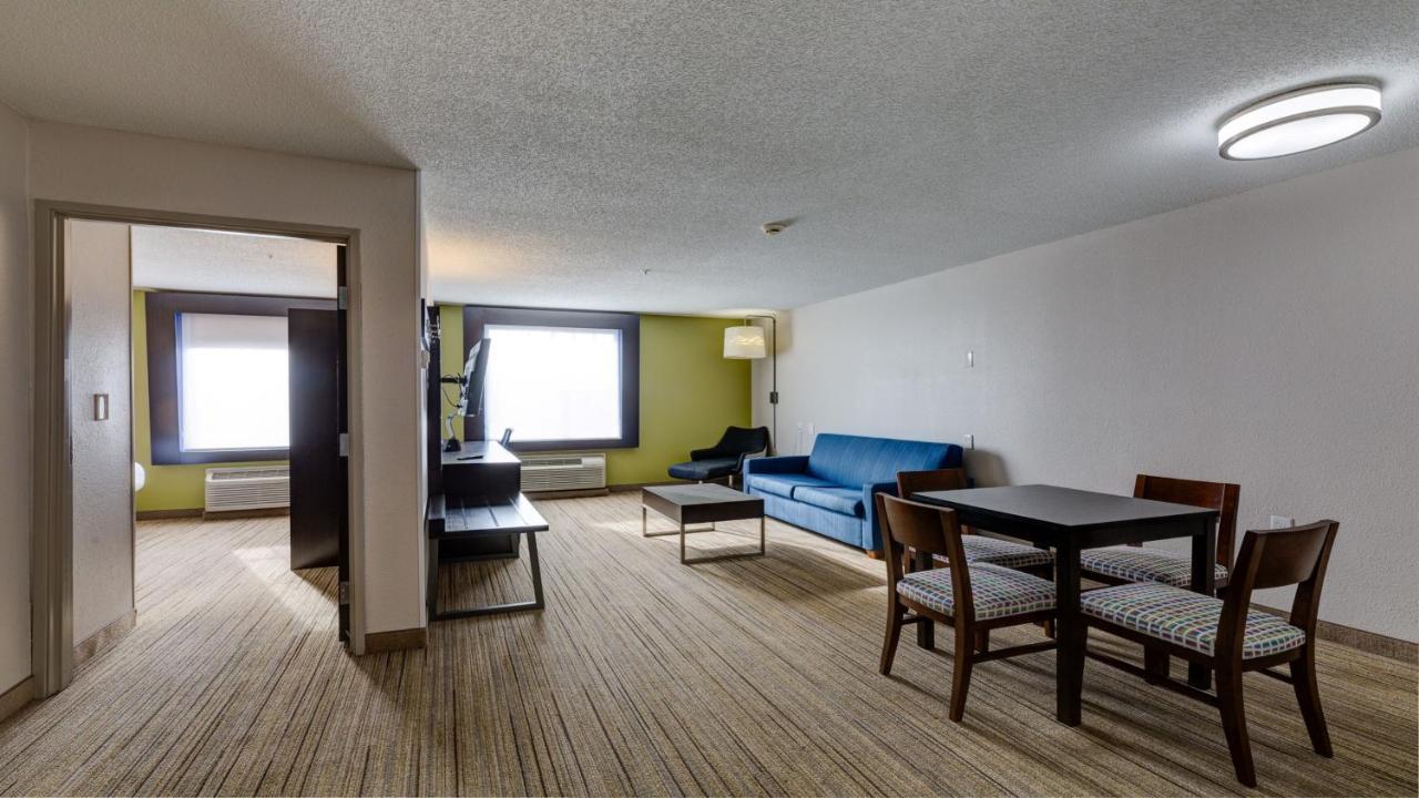 Holiday Inn Express & Suites Ashtabula-Geneva By Ihg Austinburg Exterior foto