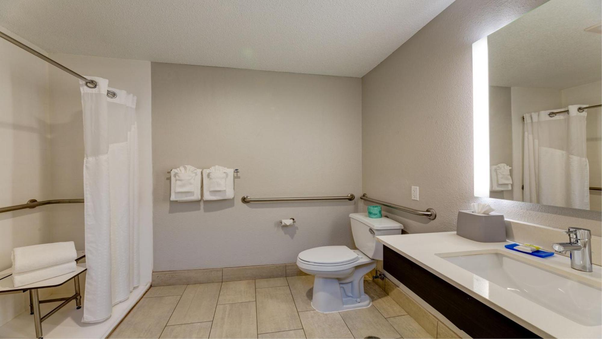 Holiday Inn Express & Suites Ashtabula-Geneva By Ihg Austinburg Exterior foto