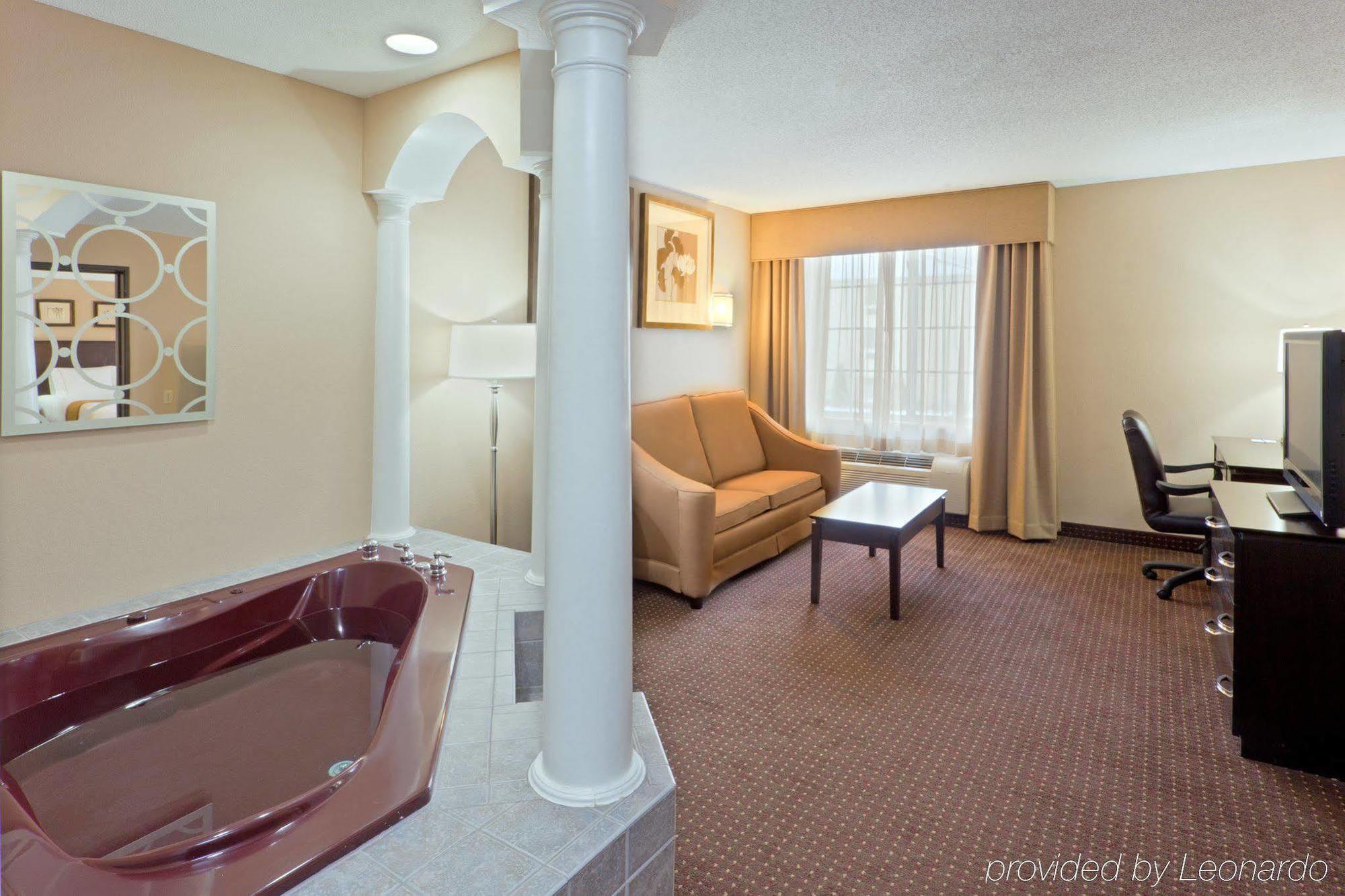 Holiday Inn Express & Suites Ashtabula-Geneva By Ihg Austinburg Habitación foto